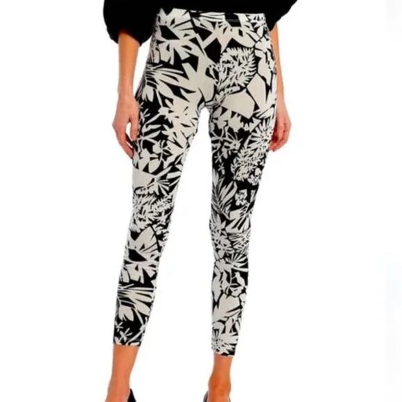 NWT Bryn Walker Oasis Floral Basic Jersey Crop Pull On Leggings Sz XXS - Picture 1 of 6
